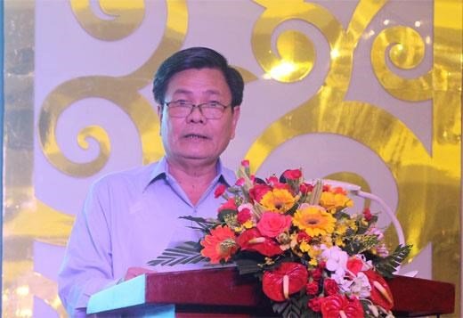 Vice Chairman of the People’s Committee of Ben Tre Nguyen Huu Lap addresses the seminar “E-commerce-breakthrough solutions for businesses”, held in the southern province of Ben Tre. (Photo: bentre.gov.vn)
